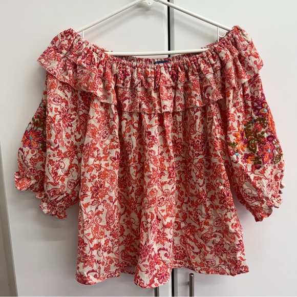 Democracy Embroidered Off Shoulder Top Size Medium - Picture 6 of 8